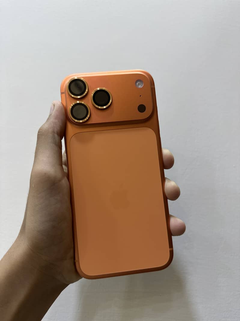 Apple iPhone 17 Pro Max 0