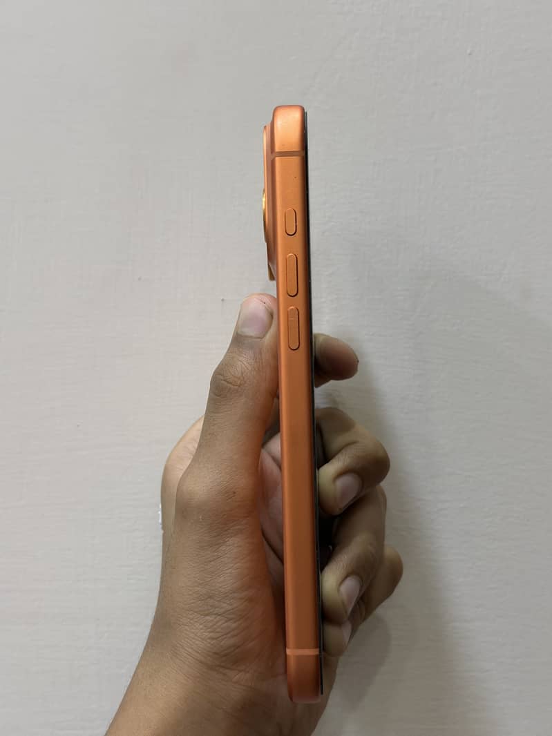Apple iPhone 17 Pro Max 3