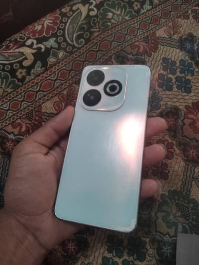 Infinix Smart 8 Pro