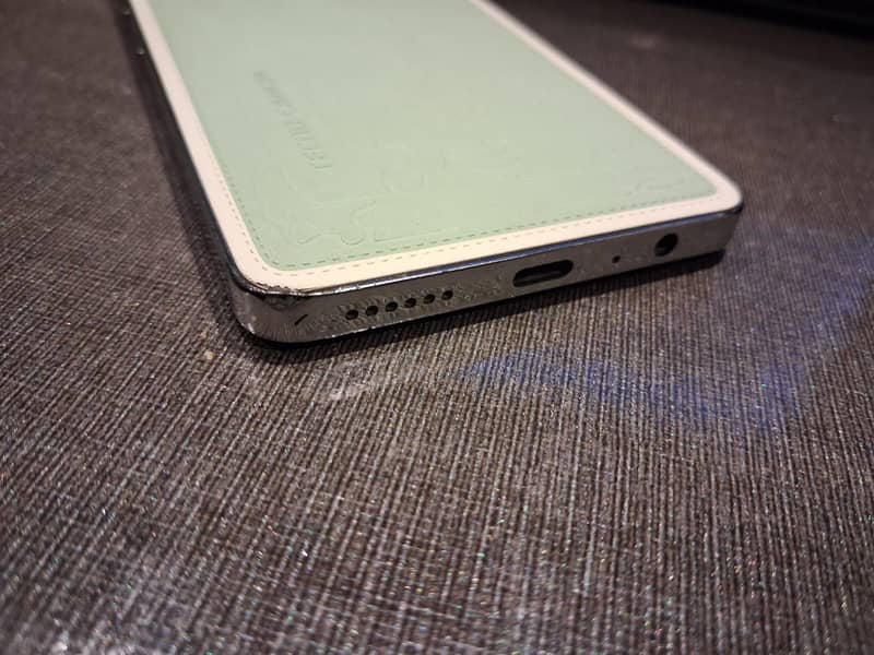 Tecno CAMON 20 Pro 5