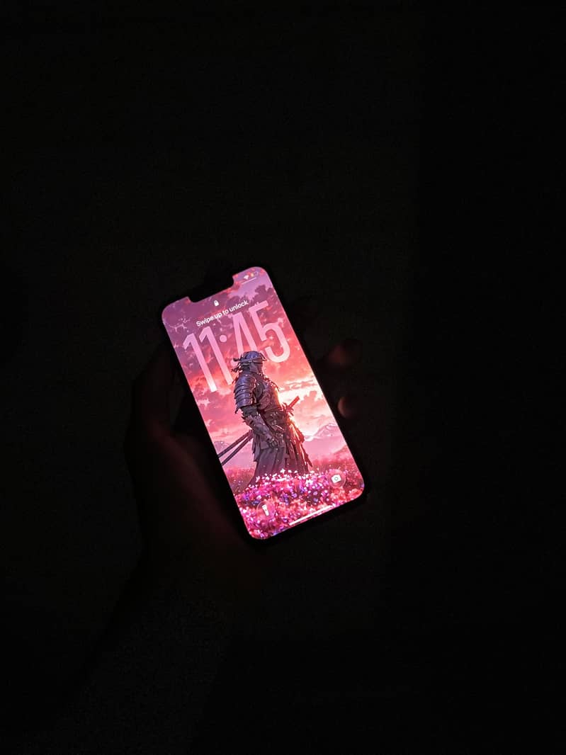 iPhone 13 Pro 8