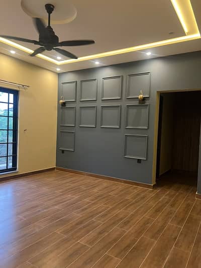 5 Marla Full House Available For Rent In Canal Garden