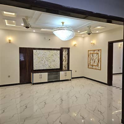 Upper Portion Of 1 Kanal House Is Available For Rent In Canal Gardens