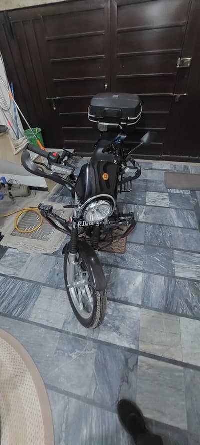 SUZUKI GS150