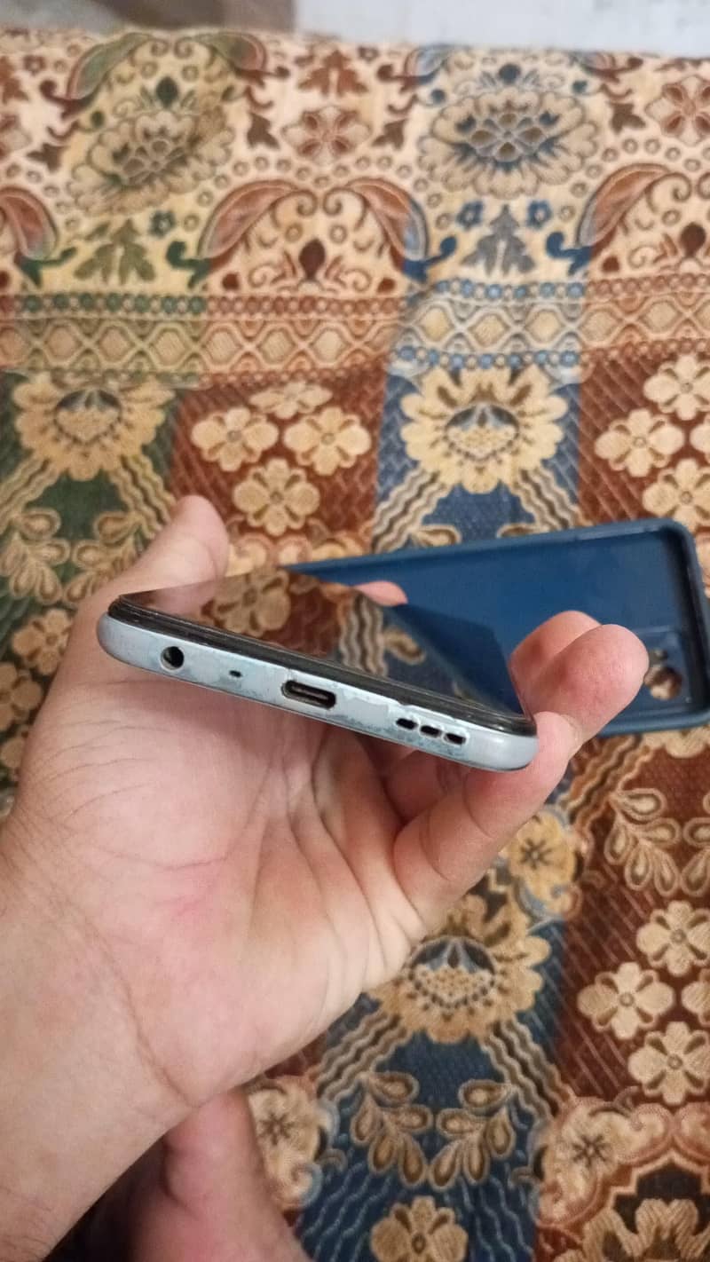 OPPO A76 2