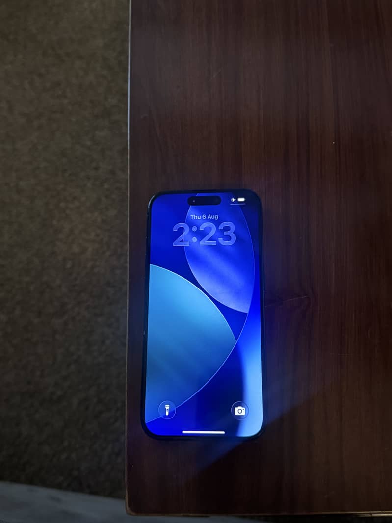 Apple iPhone 15 Pro 1