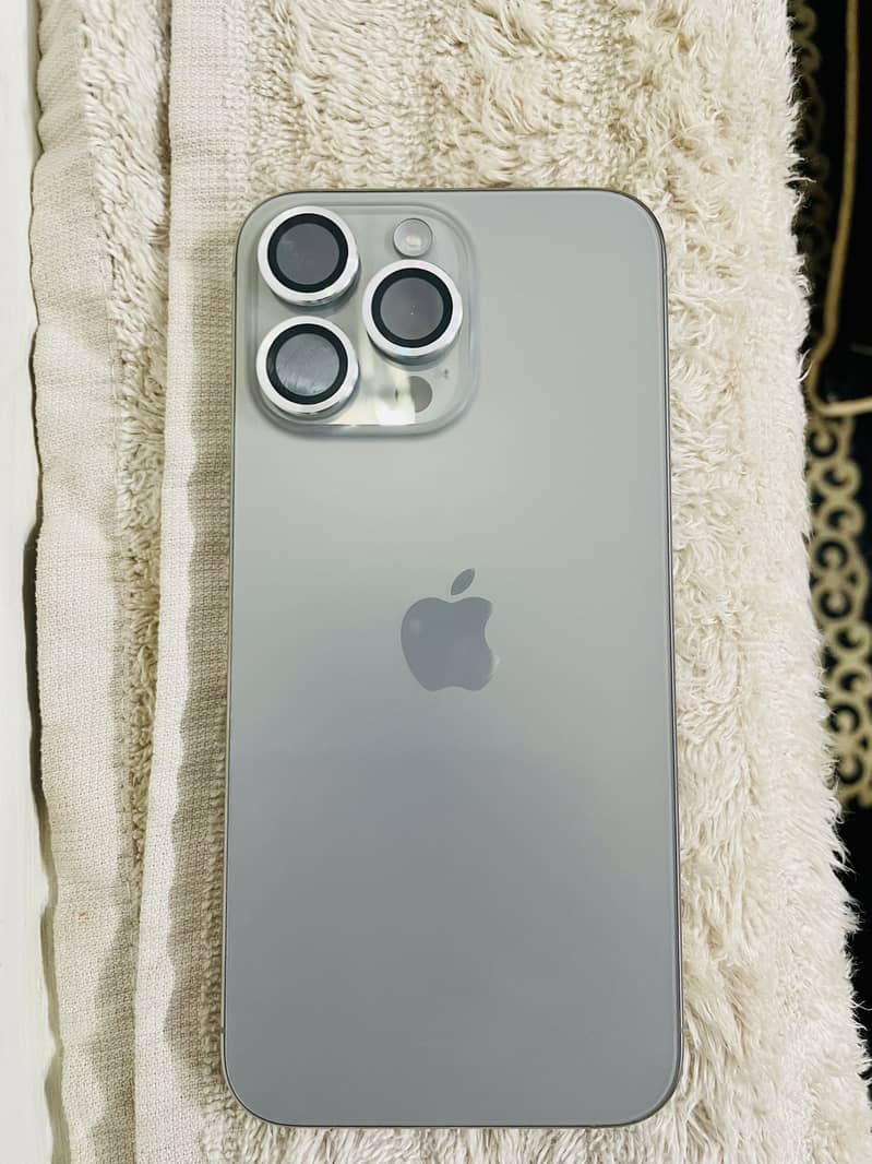 Apple iPhone 15 Pro Max Non pta 3