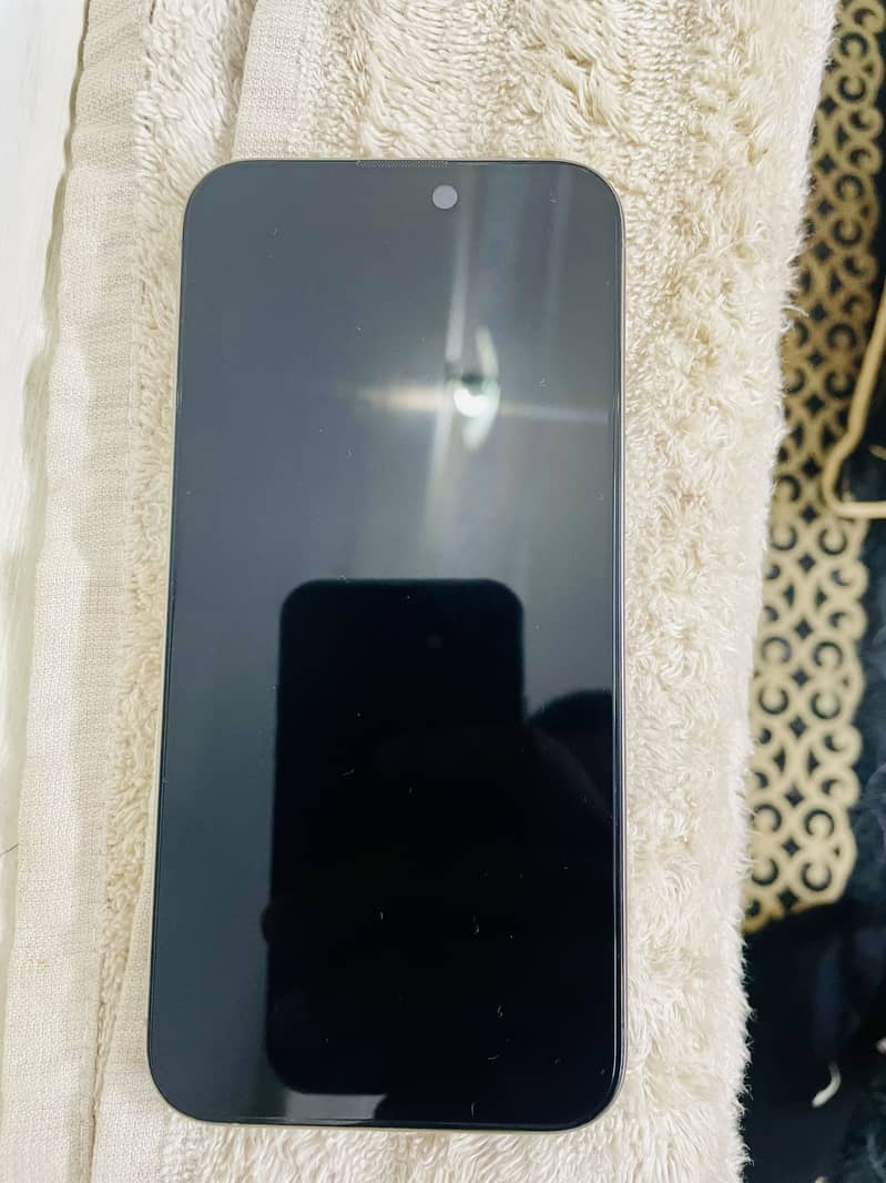 Apple iPhone 15 Pro Max Non pta 4