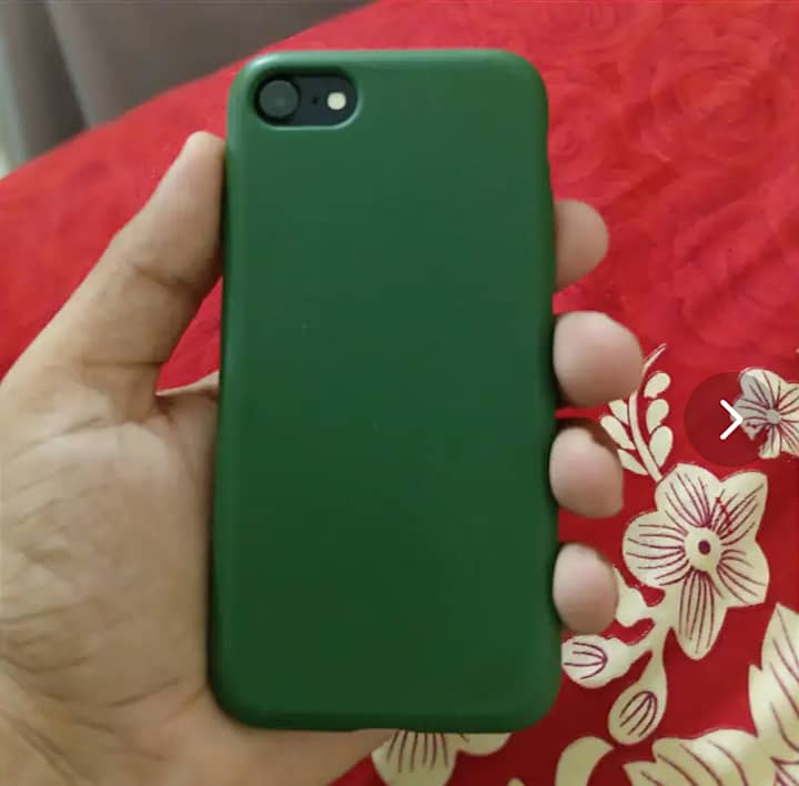 Apple iPhone 7 1