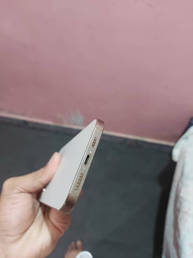 Apple iPhone 12 Pro Max 2