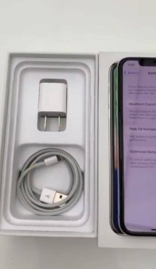 Apple iPhone X 0