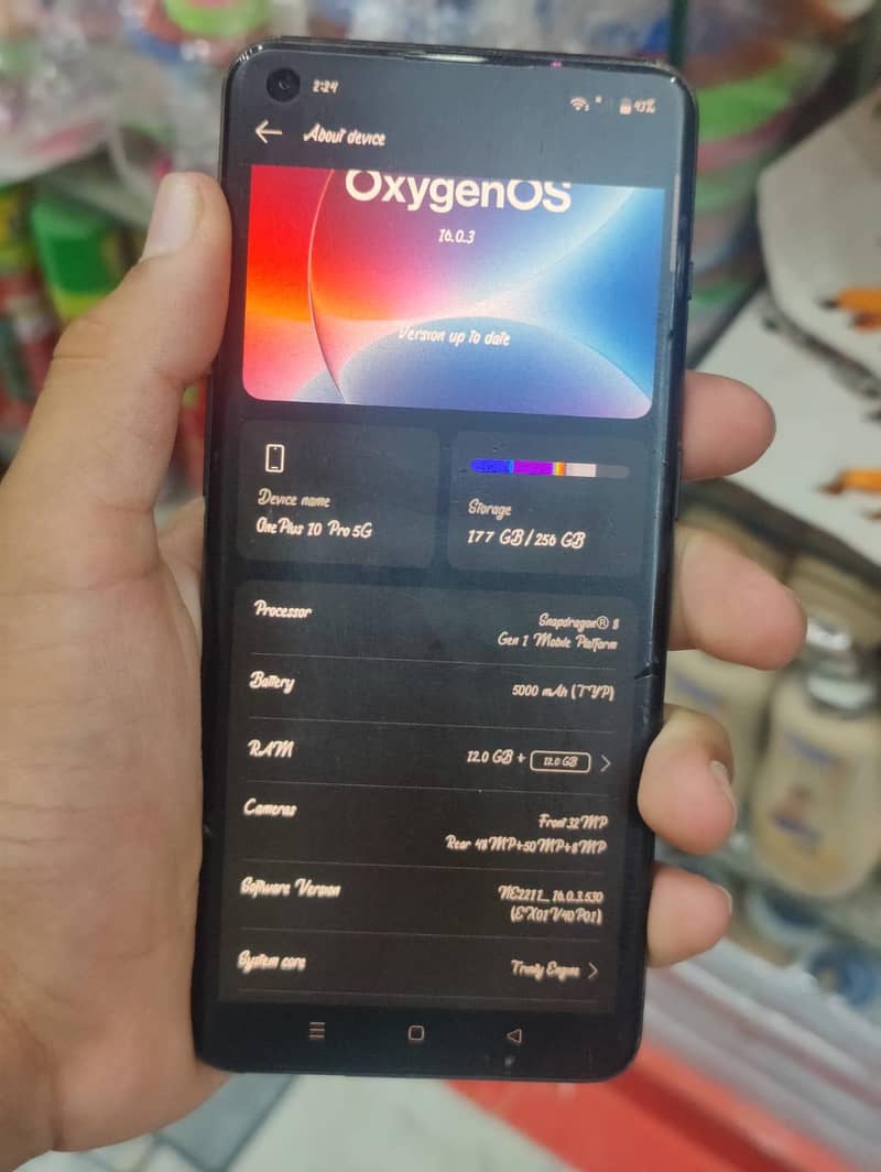 One Plus 10 Pro 4
