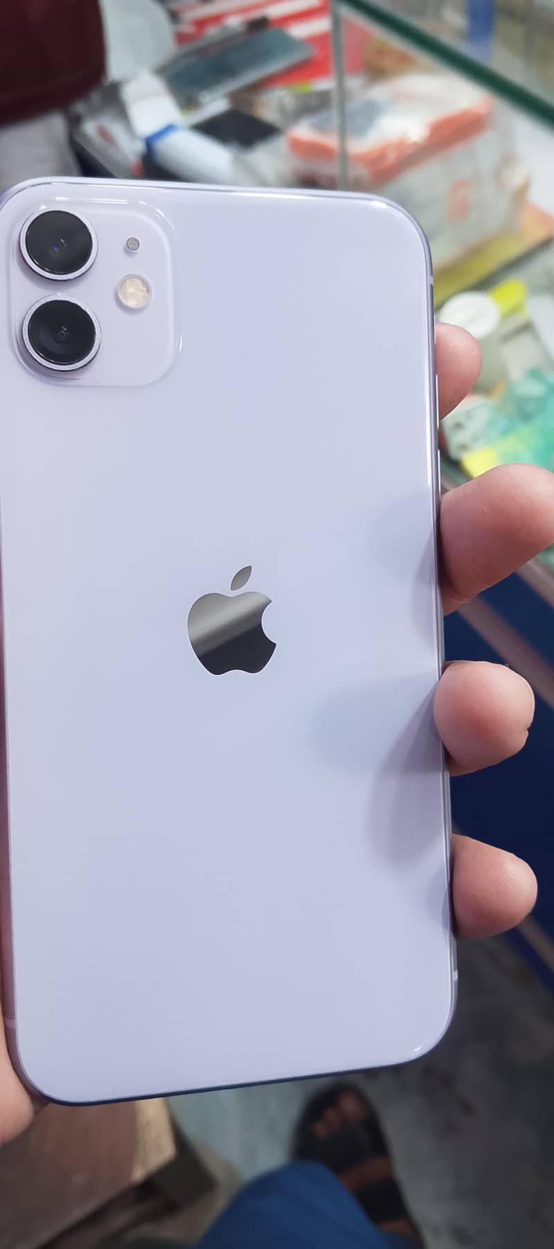 Apple iPhone 11 0