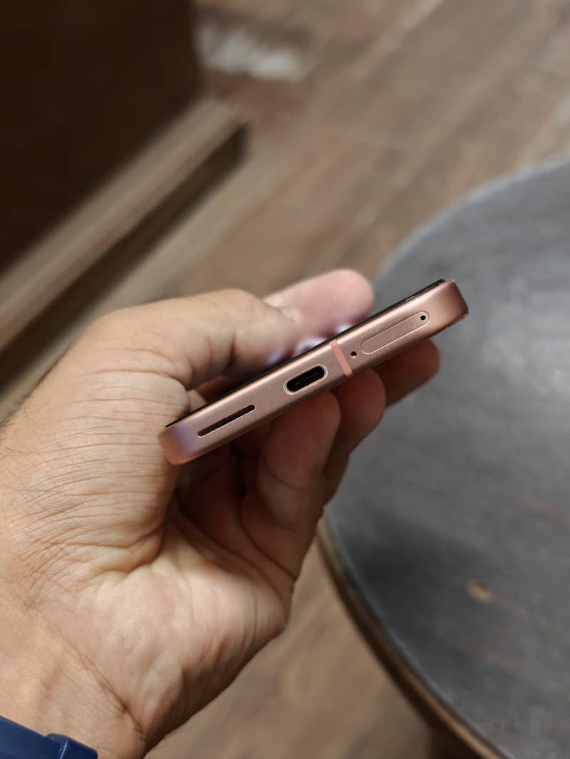 Google Pixel 9 7