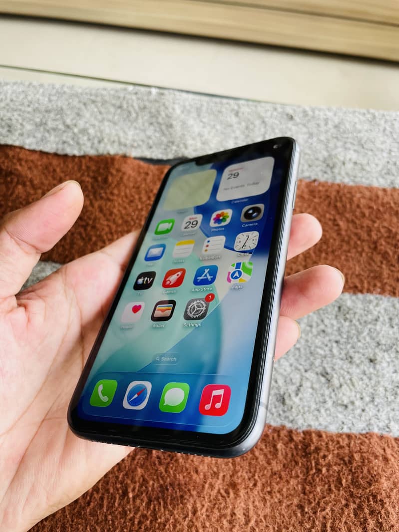 Apple iPhone 11 2