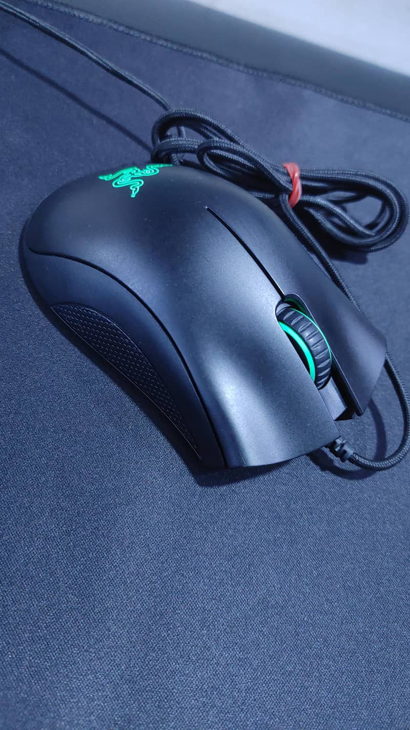 RAZER DEATHADDER ESSENTIAL 1