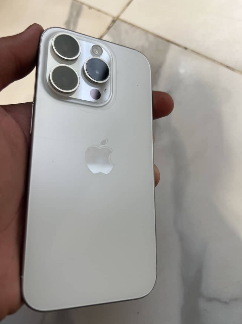 IPhone 15 Pro 1