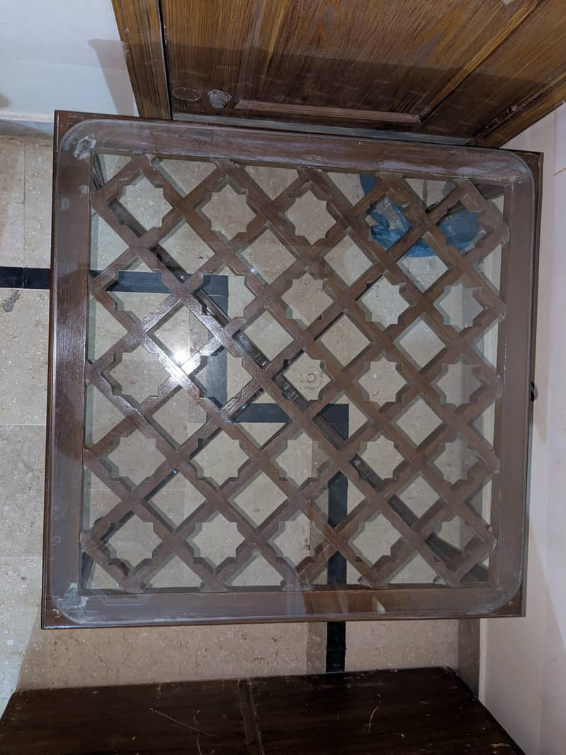 Center Table 4