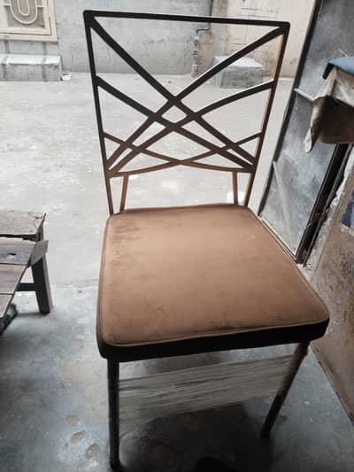 new spical iron chairs