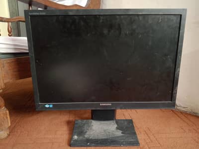 Samsung computer LCD 22 inch