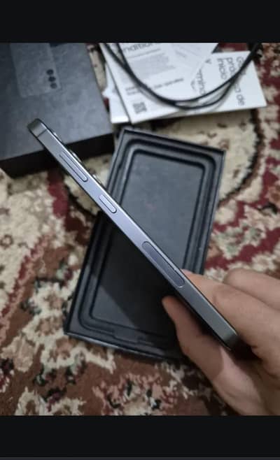 Samsung Mobile S24