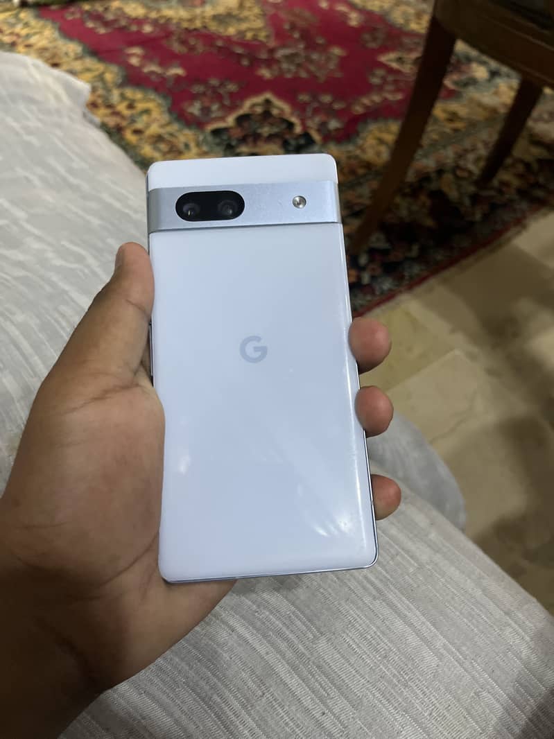 Google Pixel 7a 1