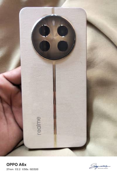 Realme 12 Plus