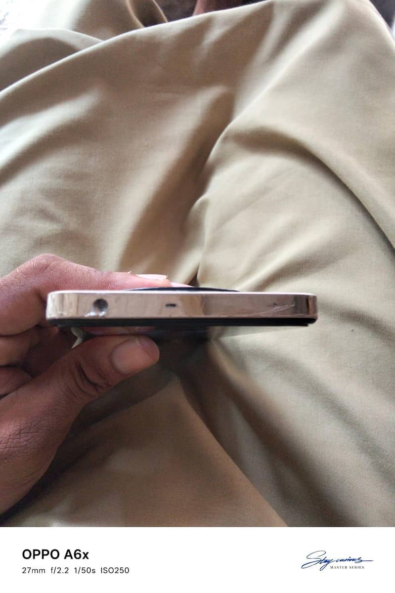 Realme 12 Plus 2