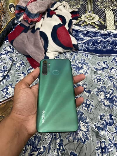 Realme 5i