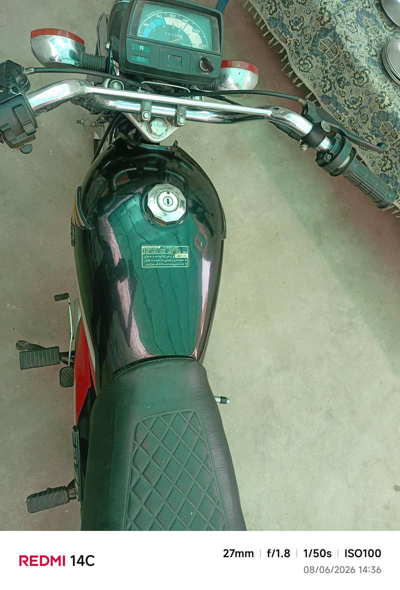 Honda CD 8
