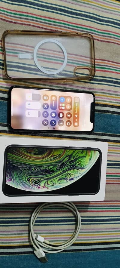Apple iPhone XS