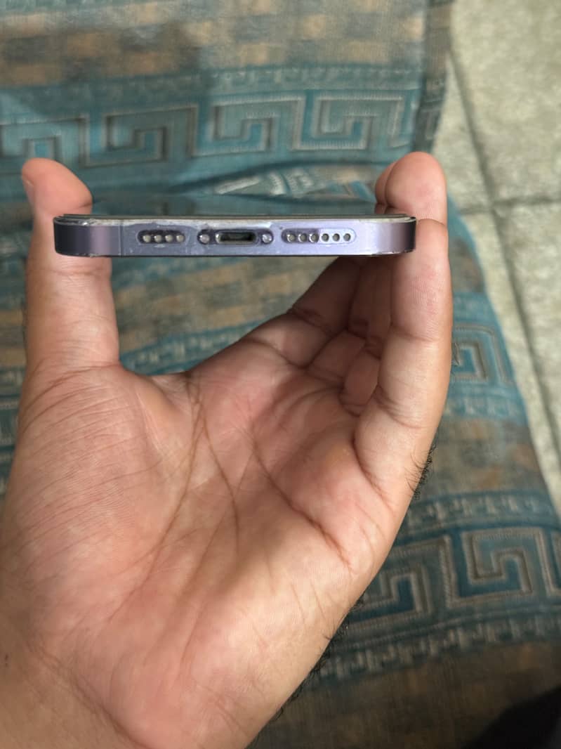 Apple iPhone 14 Pro Max 3