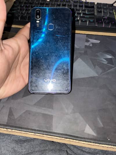 Vivo Y11