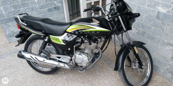 Honda CG125 Deluxe, well maintained bike