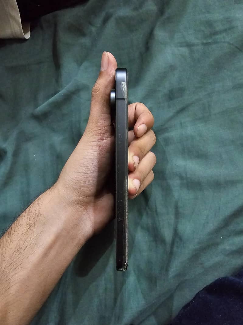Google Pixel 9 6