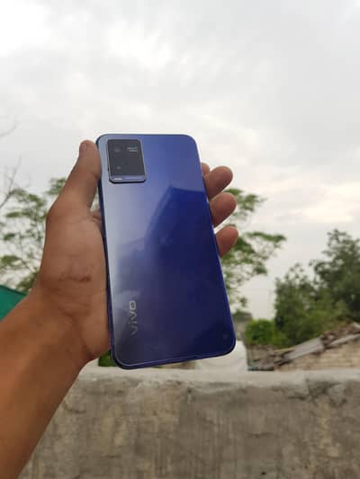 Vivo Y21A dual sim officail pta approved only mobile and cover