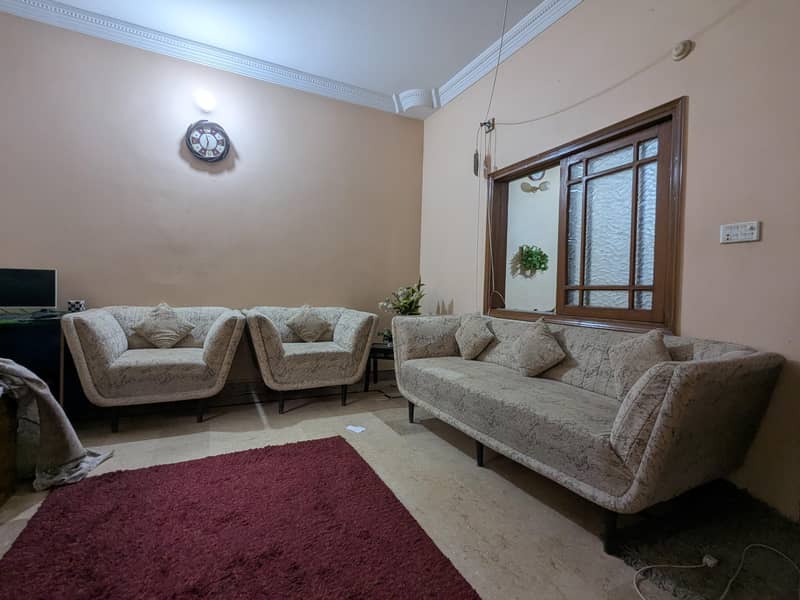 Sofa Set 0