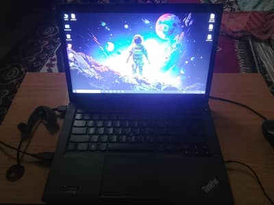 lenovo i5 4th gen ssd 128 8 gb 2 bettery