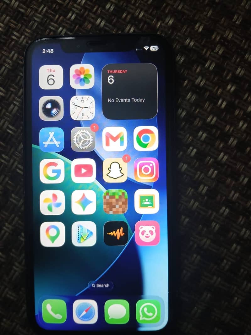 Apple iPhone 11 3