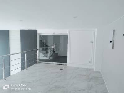 04 MARLA SHOP GROUND MEZZANINE FLOOR EXCELLENT LOCATION