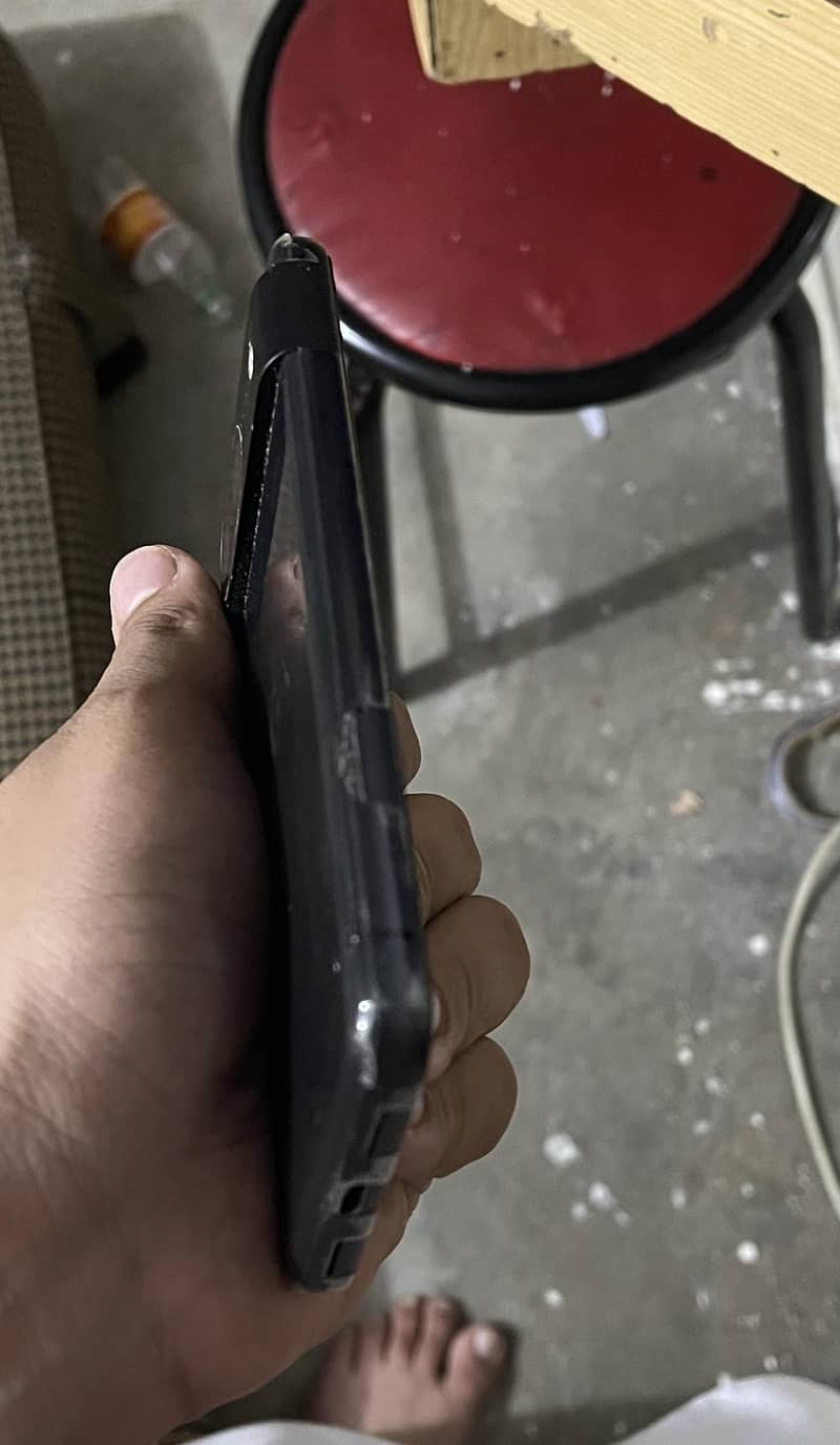 Google Pixel 8 1