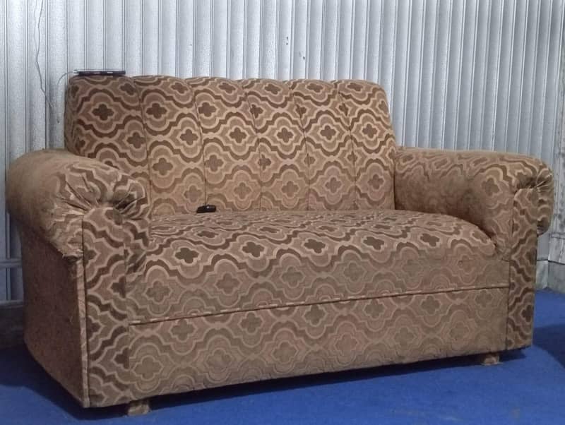 3 seater sofa 1