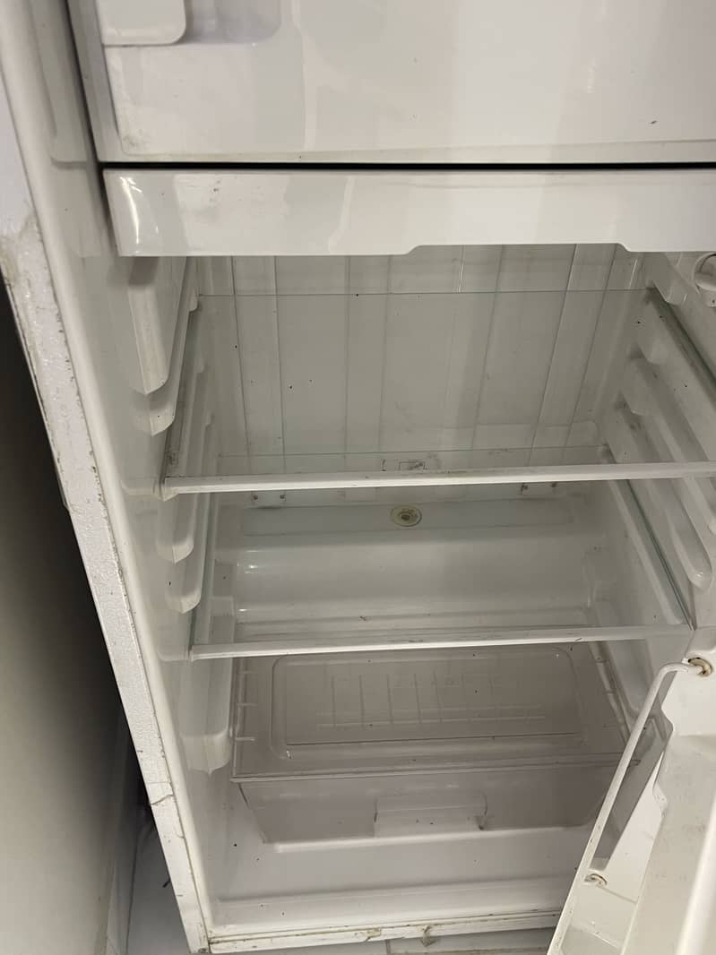 Dawlance fridge 2