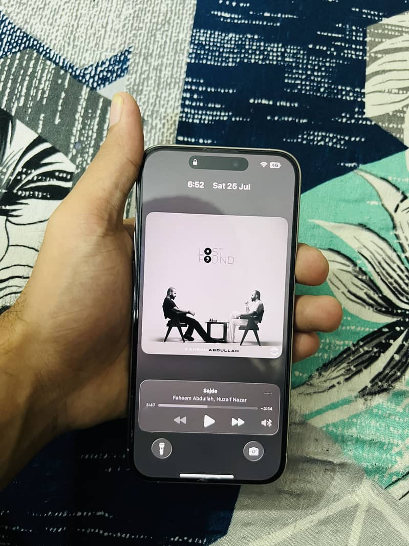 Apple iPhone 15 Pro Max 5