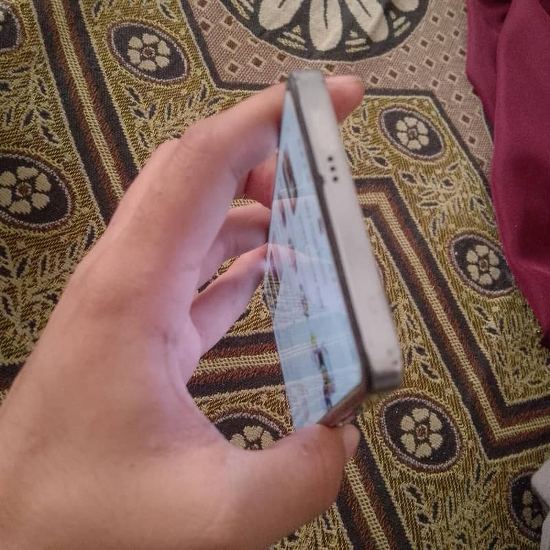 Tecno CAMON 20 2