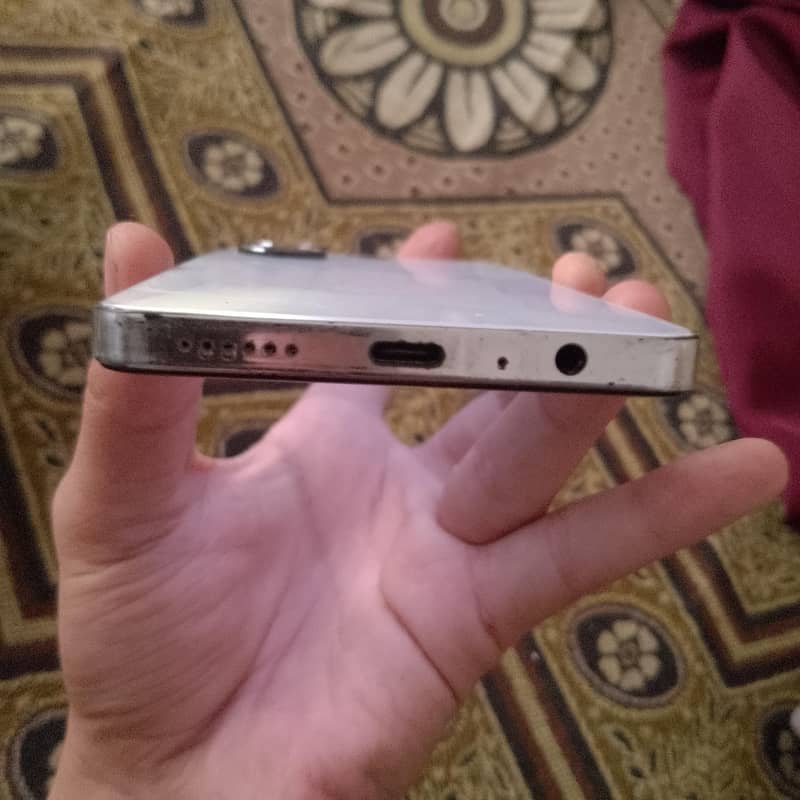 Tecno CAMON 20 4