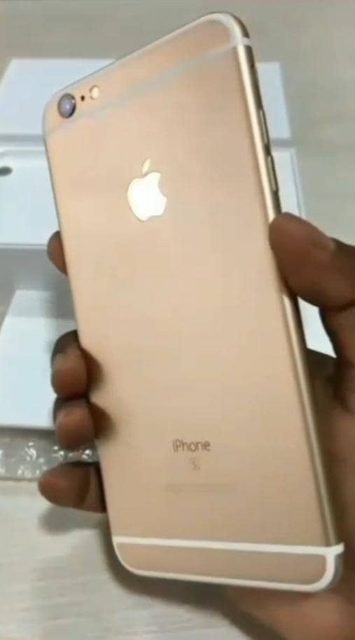 Apple iPhone 6S Plus 3