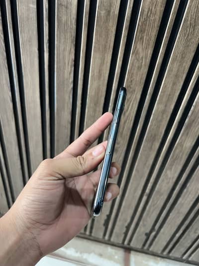 Apple iPhone 11 Pro