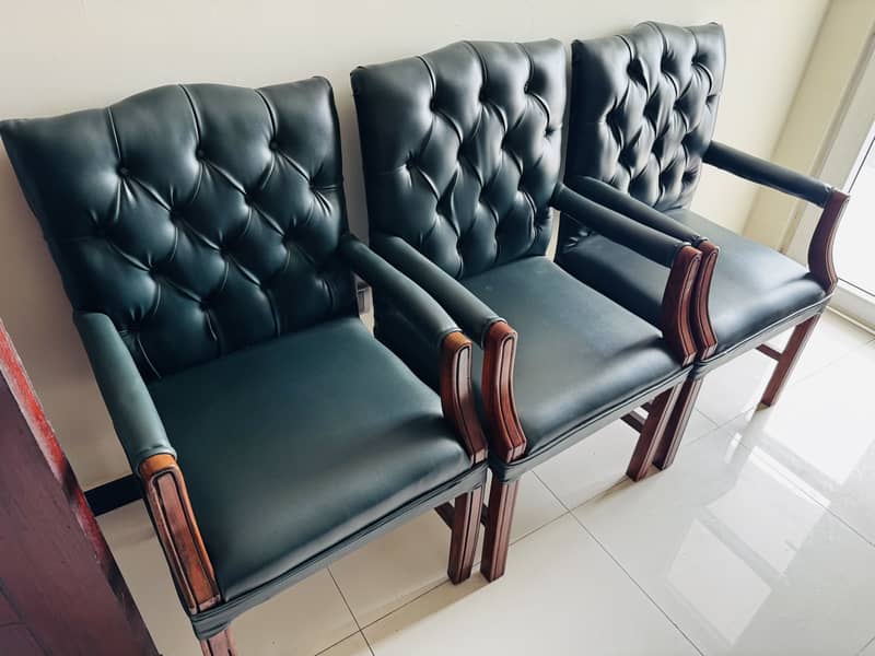 Executive Table with 4 Chairs 3