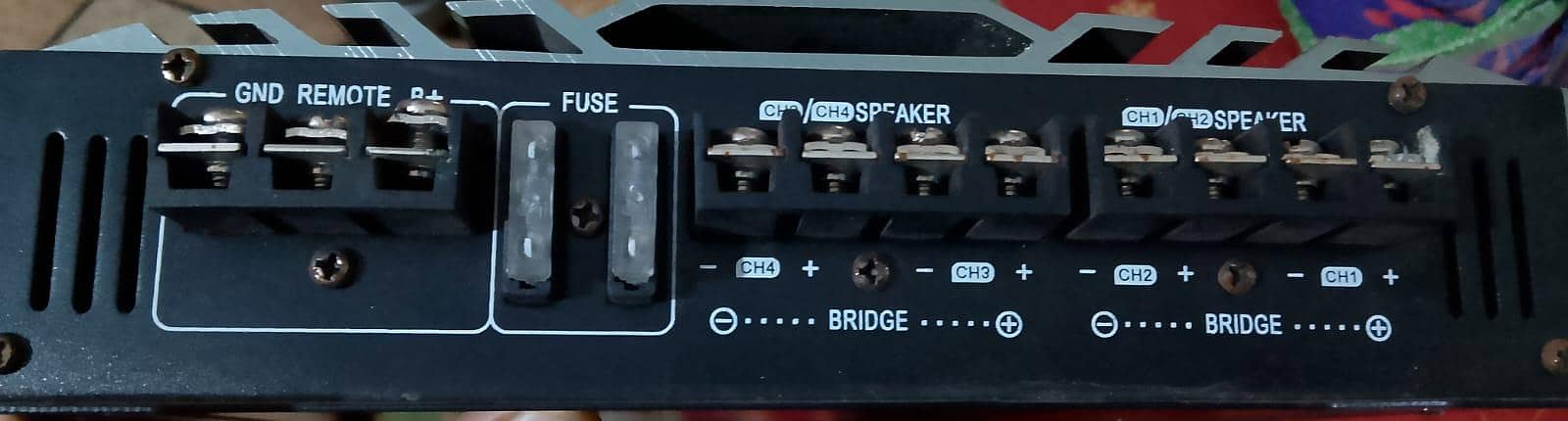 IMMACULATE HERTZ AMPLIFIER 4